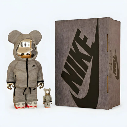 Bearbrick NIKE Tech Fleece N98 100%+400% mit Verpackung
