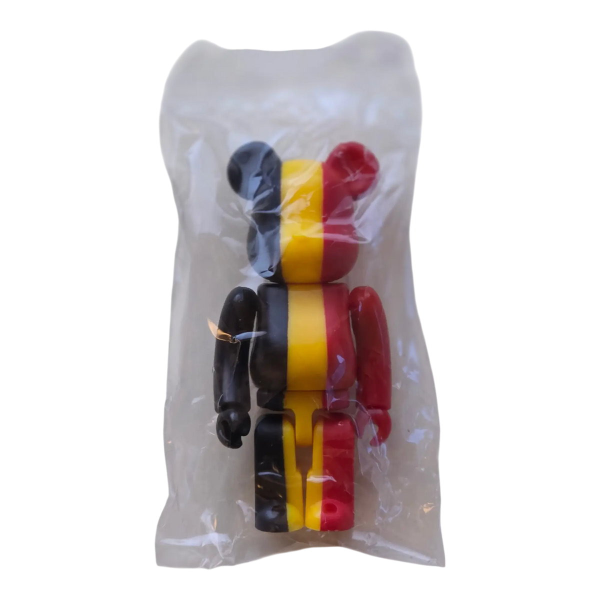 Bearbrick Series 27 Flag "Belgium" 100% in Folie