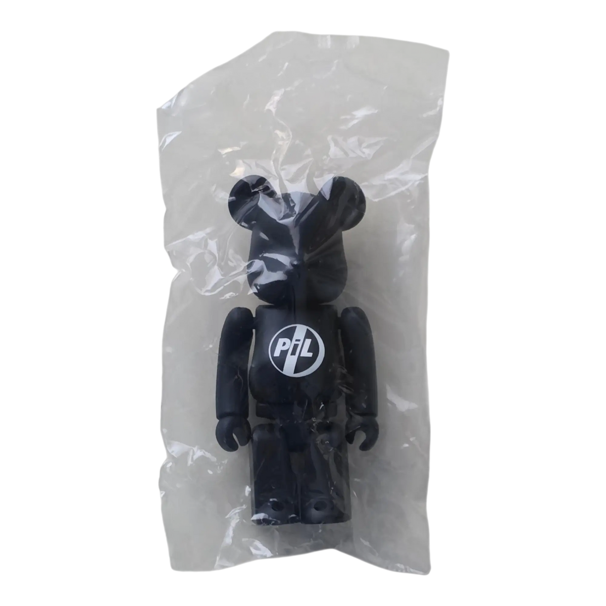 Bearbrick Series 39 Artist "PiL" 100% in Folie