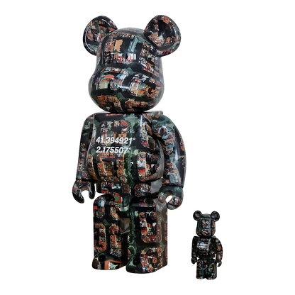 Bearbrick Benjamin Grant Overview Barcelona, Spain 100%+400% schräg