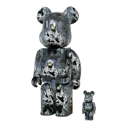 Bearbrick Brandalism 'Riot Cop' 100%+400% schräg
