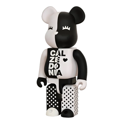Bearbrick Calzedonia 400% schräg