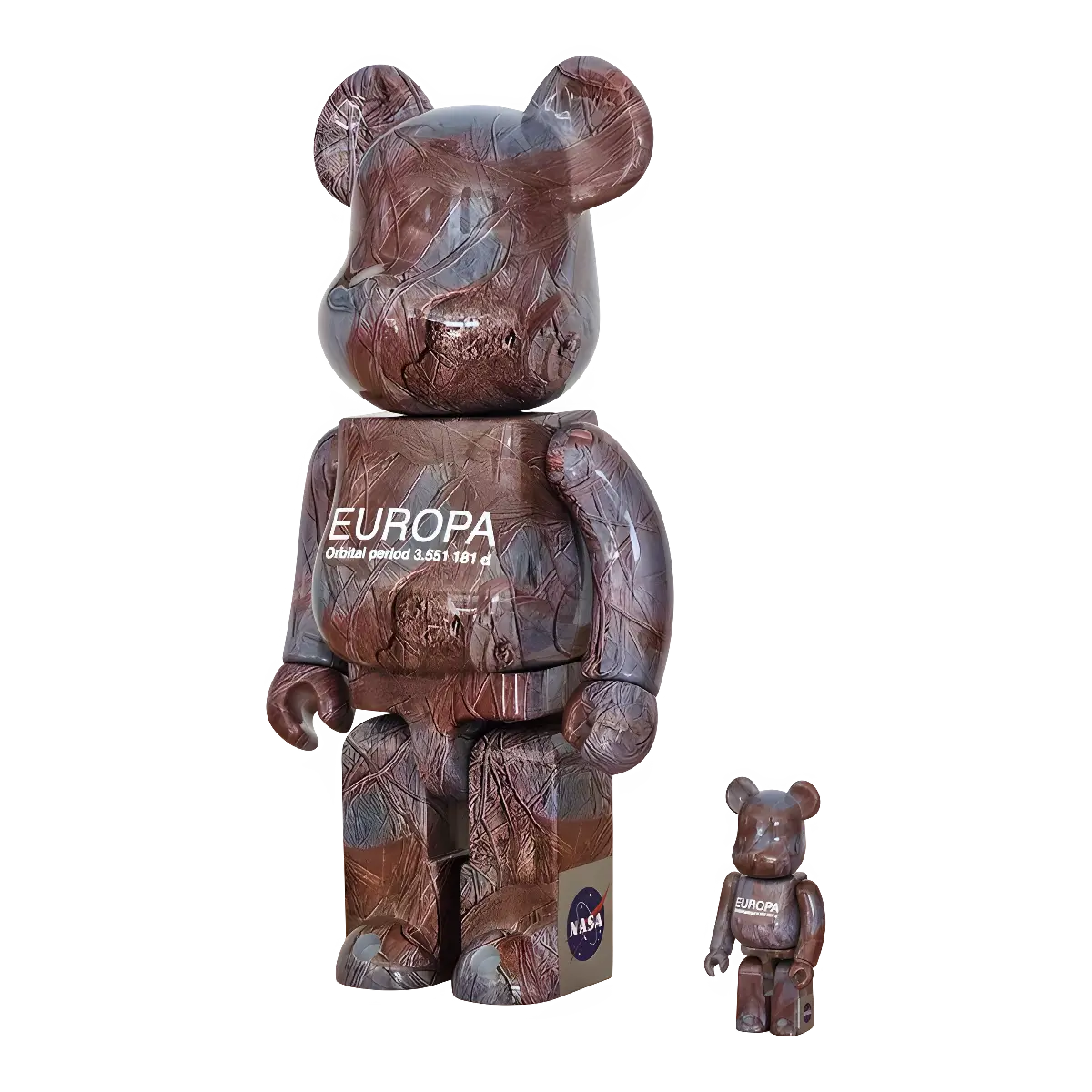 Bearbrick EUROPA 100%+400% schräg