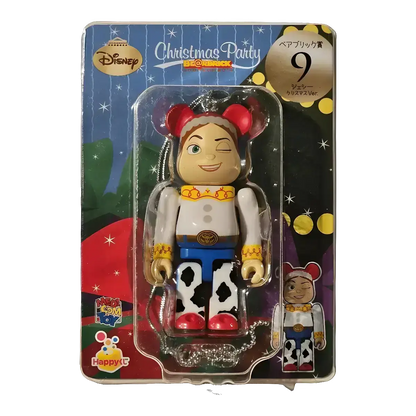 Bearbrick Happy Kuji 'Disney Christmas Party' (2012) - 9 Jessie Christmas Version 100% in der Verpackung