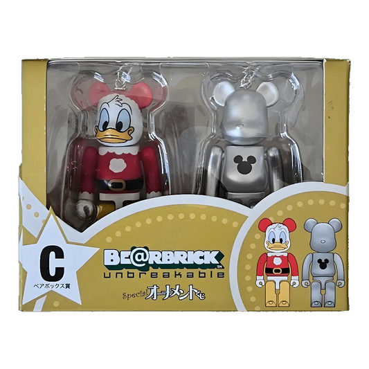 Bearbrick Happy Kuji 'Disney Special Ornament' (2011) - C Donald Duck Santa Version & Silver Metallic 100% in der Verpackung