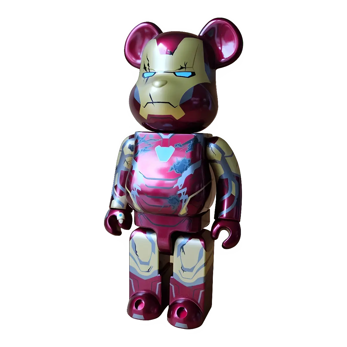 Bearbrick Happy Kuji 'Iron Man' (2023) - SP Iron Man Mark 85 Battle Damaged Version 400% schräg