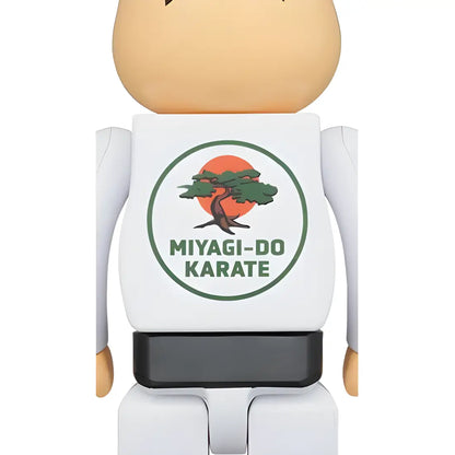 Bearbrick Miyagi-Do Karate [Cobra Kai] 400% Herstellerbild 2