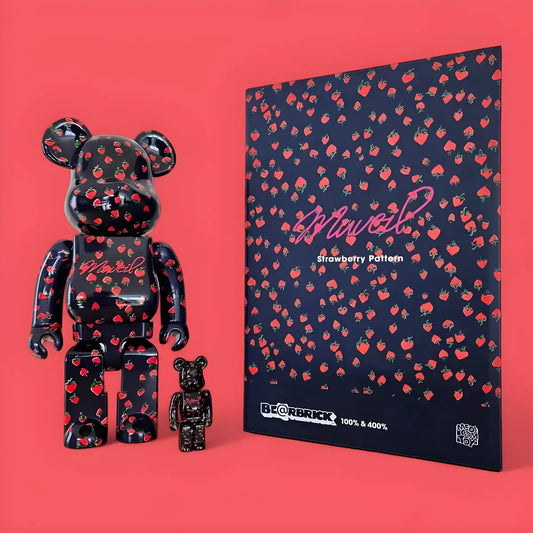 Bearbrick Muveil 'Strawberry Pattern' 100%+400% mit Verpackung