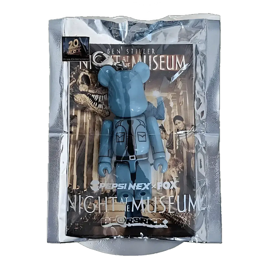 Bearbrick PEPSI.NEX × FOX - Night at the Museum 70% in der Verpackung