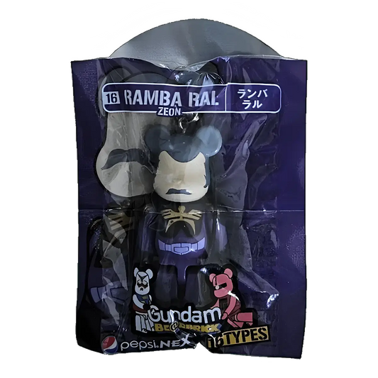 Bearbrick PEPSI.NEX × Gundam – 16 RAMBA RAL Zeon 70% in der Verpackung