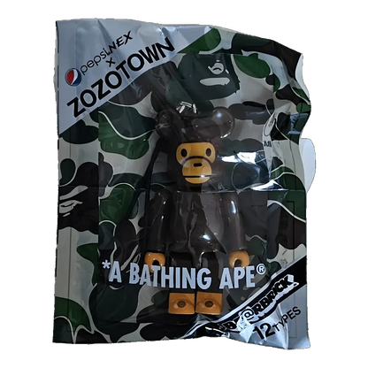 Bearbrick PEPSI.NEX × ZOZOTOWN - A BATHING APE 70% in der Verpackung