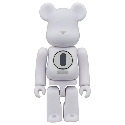 Bearbrick Robert Indiana × fragmentdesign White 100%+400% Herstellerbild 2
