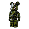Bearbrick mastermind × A Bathing Ape Green 200% schräg
