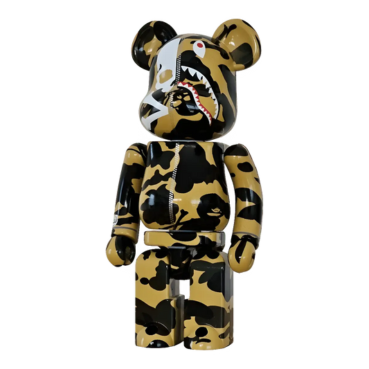 Bearbrick mastermind × A Bathing Ape Yellow 200% schräg