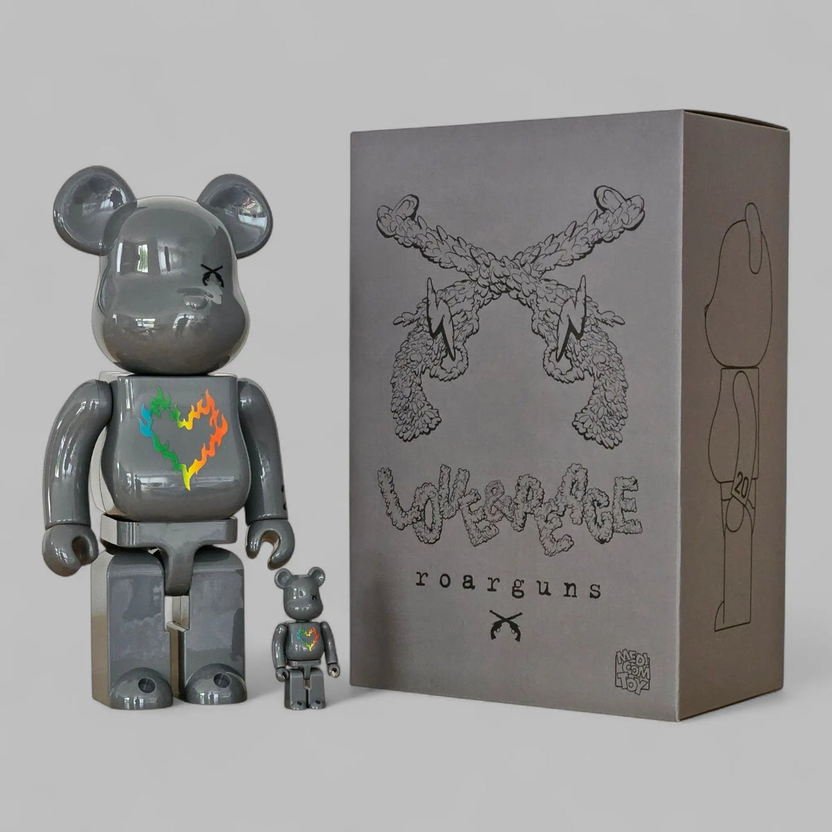 Bearbrick roarguns 20th Anniversary 100%+400% mit Verpackung