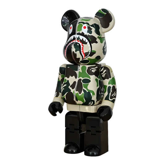 Bearbrick × Transformers Optimus Prime BAPE Camo Shark 400% schräg