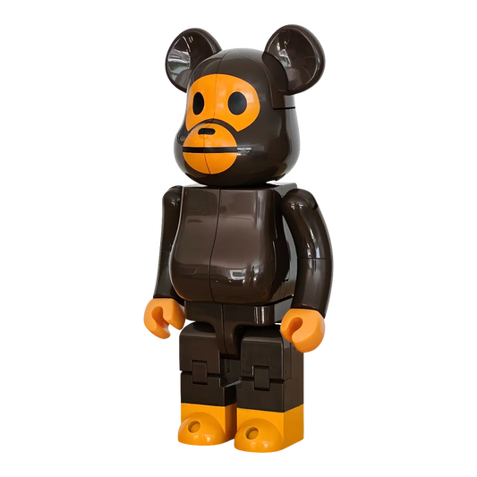 Bearbrick × Transformers Optimus Prime Baby Milo 400% schräg