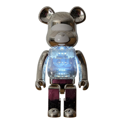 Bearbrick Aape by A BATHING APE® 10th Anniversary 1000% Beleuchtung
