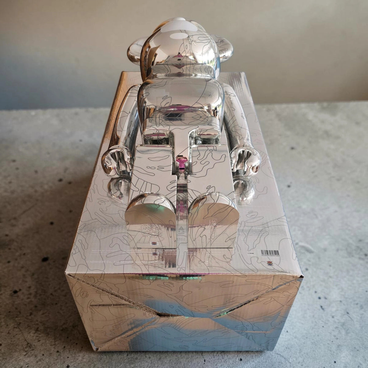Bearbrick Aape by A BATHING APE® 10th Anniversary 1000% Echtheitsmerkmale