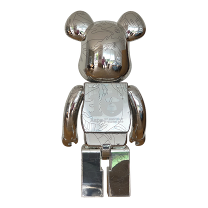 Bearbrick Aape by A BATHING APE® 10th Anniversary 1000% Rückseite