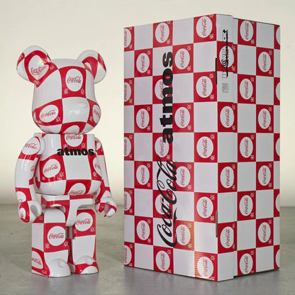 Bearbrick atmos × Coca-Cola Tokyo Version 1000% mit Verpackung