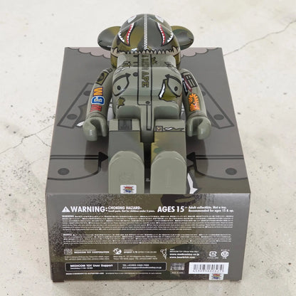 Bearbrick BAPE × ALPHA Camo Shark 2023 100%+400% Echtheitsmerkmale