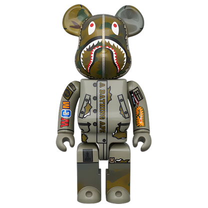 Bearbrick BAPE × ALPHA Camo Shark 2023 100%+400% Herstellerbild 3