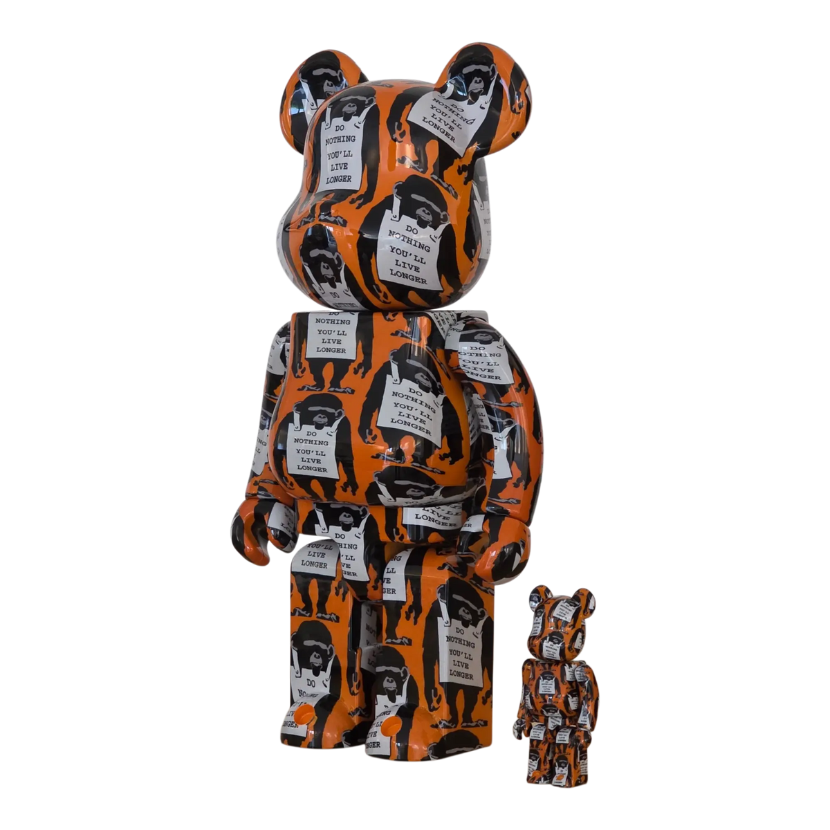 Bearbrick Brandalism "Monkey Sign" 100%+400% schräg