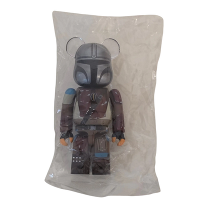 Bearbrick Chase Star Wars Series 2 – The Mandalorian Pre-Beskar Version 100% in Folie 1