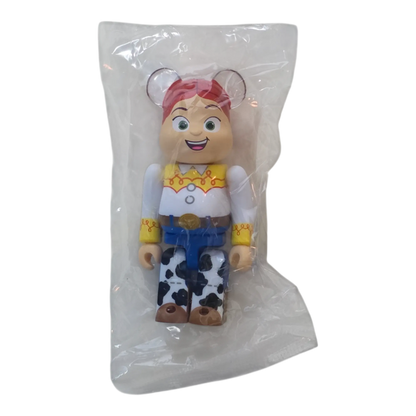 Bearbrick Chase Toy Story Jessie 100% in Folie 1
