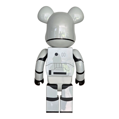 Bearbrick First Order Stormtrooper Chrome Version [Star Wars: Episode VII – The Force Awakens]
 1000% Rückseite