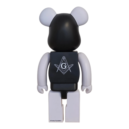 Bearbrick FREEMASONRY × fragmentdesign Black 100%+400% Rückseite
