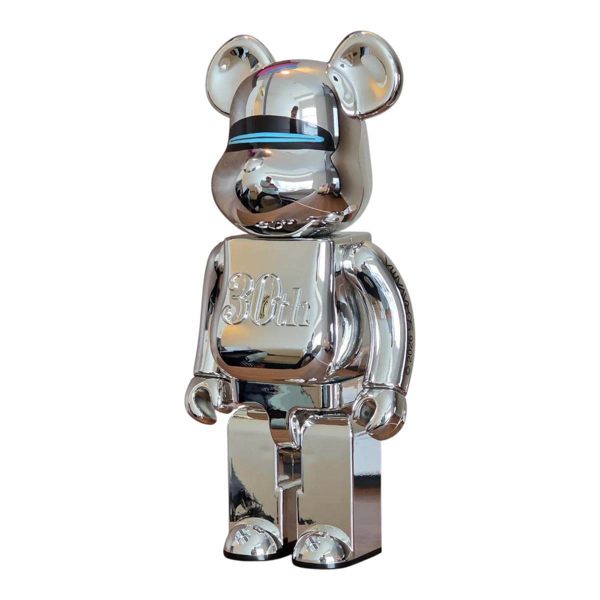Bearbrick Hajime Sorayama Medicom Toy 30th Anniversary Model Silver 400% schräg