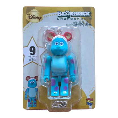 Bearbrick Happy Kuji 'Disney Special Ornament' (2011) - 9 Sulley Santa Version 100% in der Verpackung