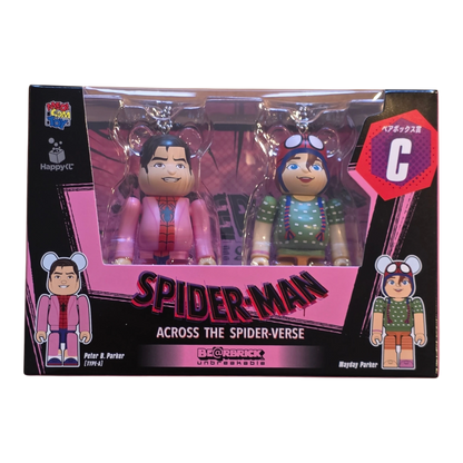 Bearbrick Happy Kuji "Spider-Man: Spider-Verse" C: Peter B. Parker [Type-A] & Mayday Parker 100% Verpackung Vorderseite