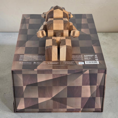 Bearbrick Karimoku fragmentdesign Polygon Chess 400% Echtheitsmerkmale