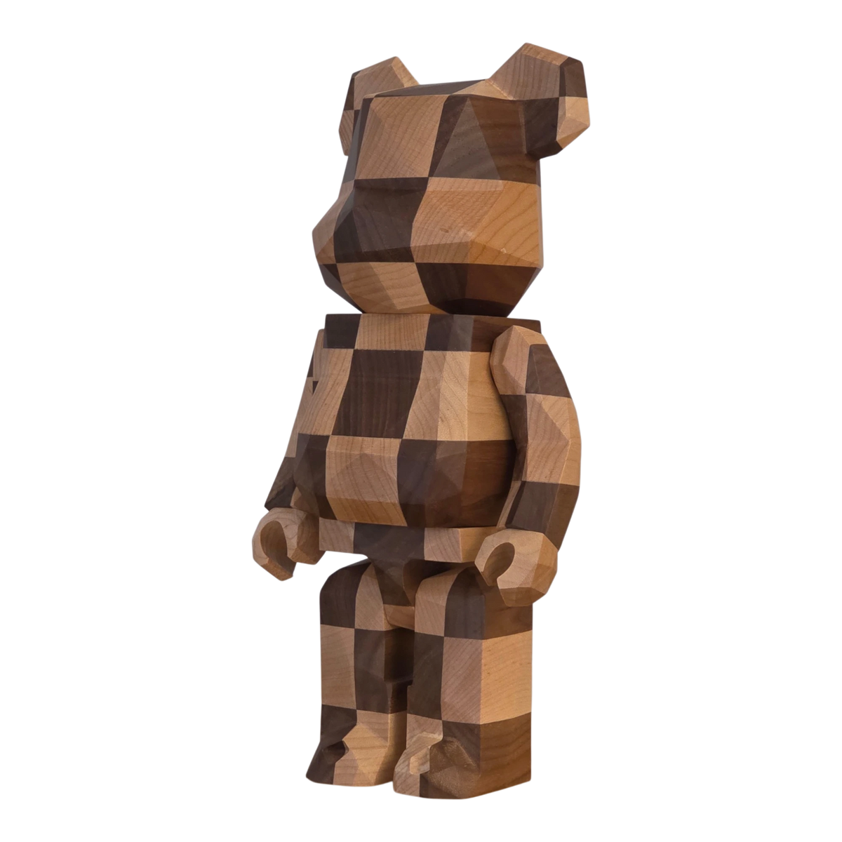 Bearbrick Karimoku fragmentdesign Polygon Chess 400% schräg
