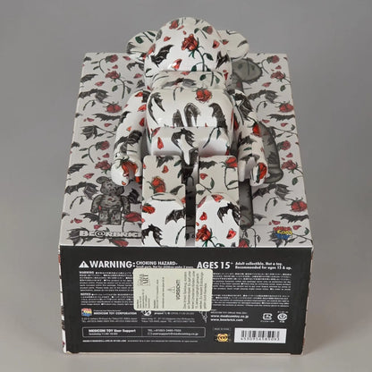 Bearbrick KIDILL × Eri Wakiyama "Bat & Rose" White 100%+400% Echtheitsmerkmale