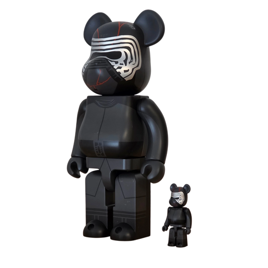 Bearbrick Kylo Ren The Rise of Skywalker Version 100%+400% schräg