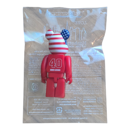 Bearbrick Manhattan Portage 40th Anniversary Model 100% Verpackung Rückseite