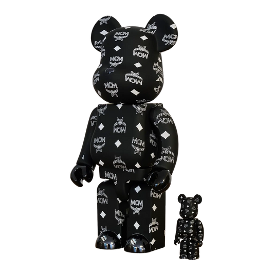 Bearbrick MCM Black Version 100%+400% schräg
