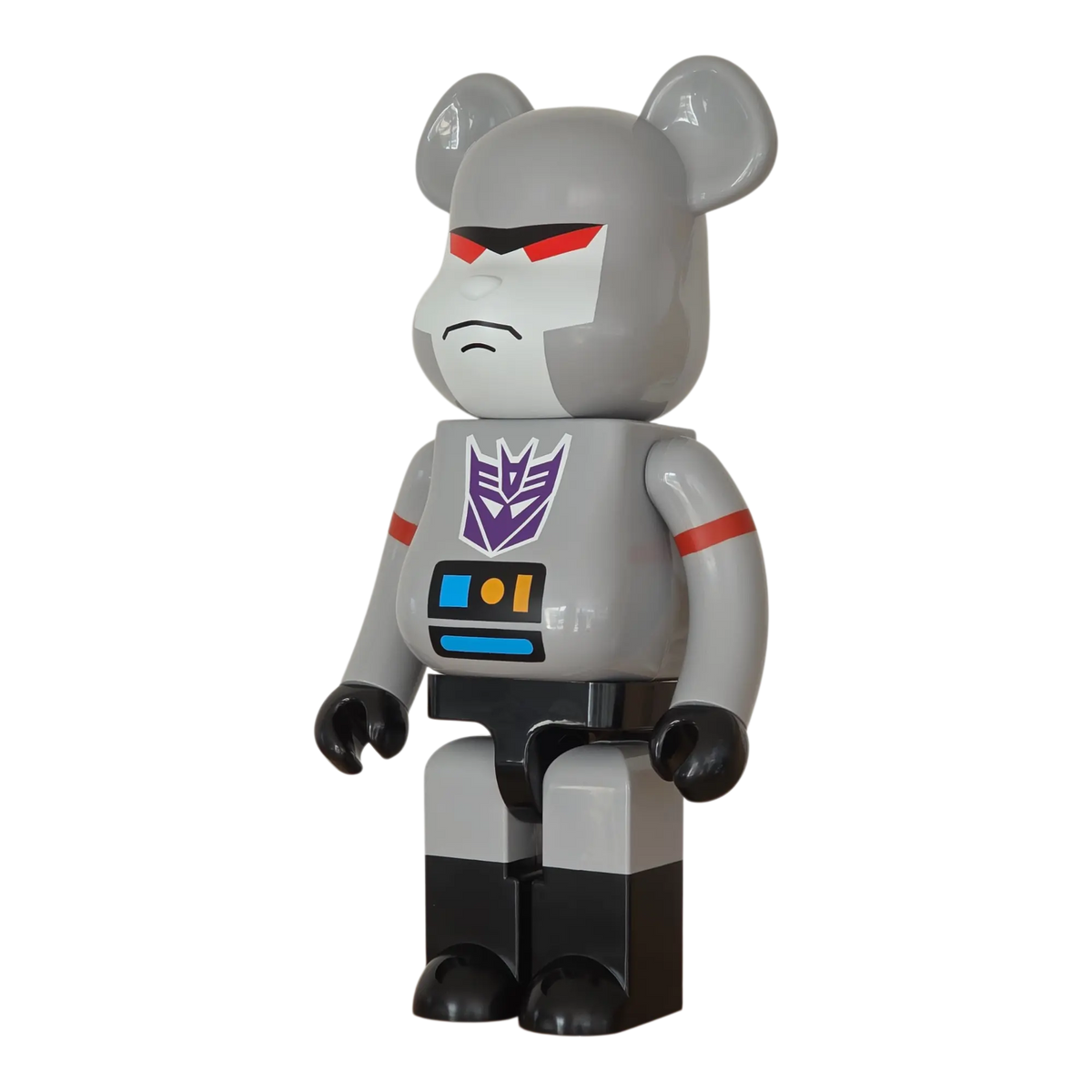 Bearbrick Megatron [Transformers] 1000% schräg