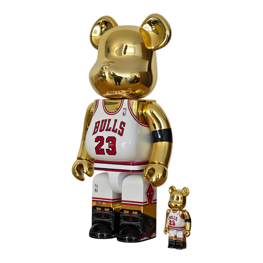 Bearbrick Michael Jordan 1991 World Champion 100%+400% schräg
