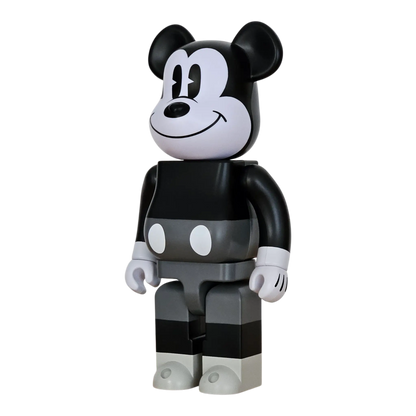 Bearbrick Mickey Mouse Black & White Version [Mickey Mouse and Friends] 400% schräg