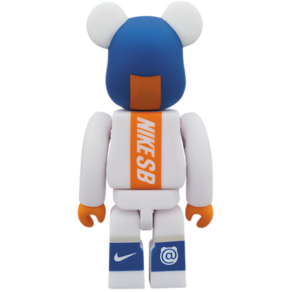 Bearbrick NIKE SB White 100%+400% Herstellerbild 3