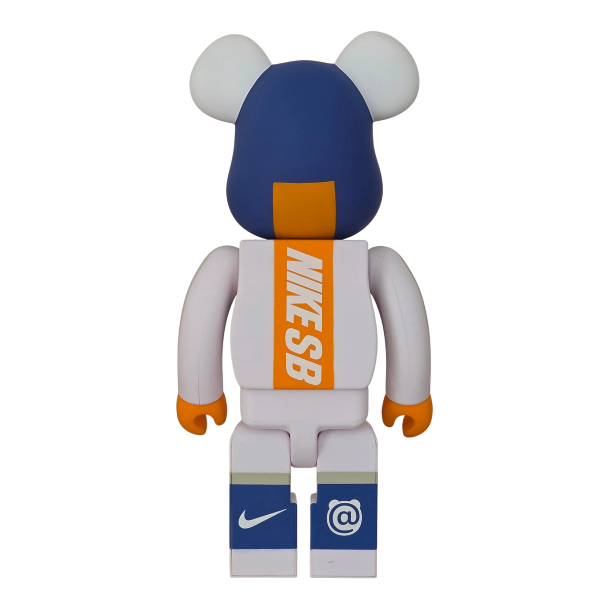 Bearbrick NIKE SB White 100%+400% Rückseite