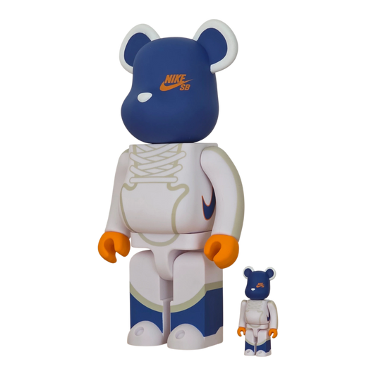 Bearbrick NIKE SB White 100%+400% schräg