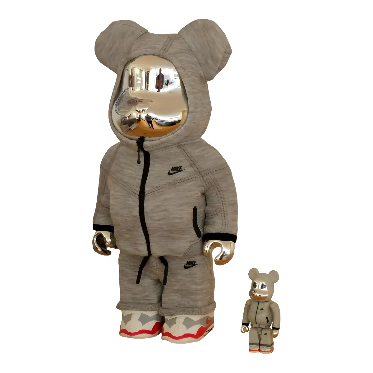 Bearbrick NIKE Tech Fleece N98 100%+400% schräg