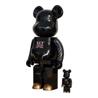 Bearbrick Nissan GT-R 100%+400% schräg