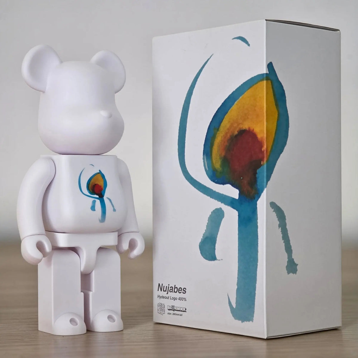 Bearbrick Nujabes Hydeout Logo 400% mit Verpackung